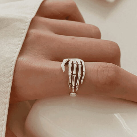 Skeleton Hand Grip Shaped Adjustable and Resizable Ring
