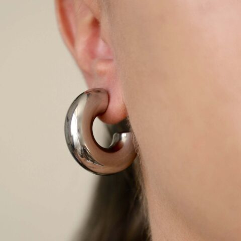 Stainless Steel Retro Chunky Hoops Trendy Aesthetic Hollow Half Hoop Earrings for Women