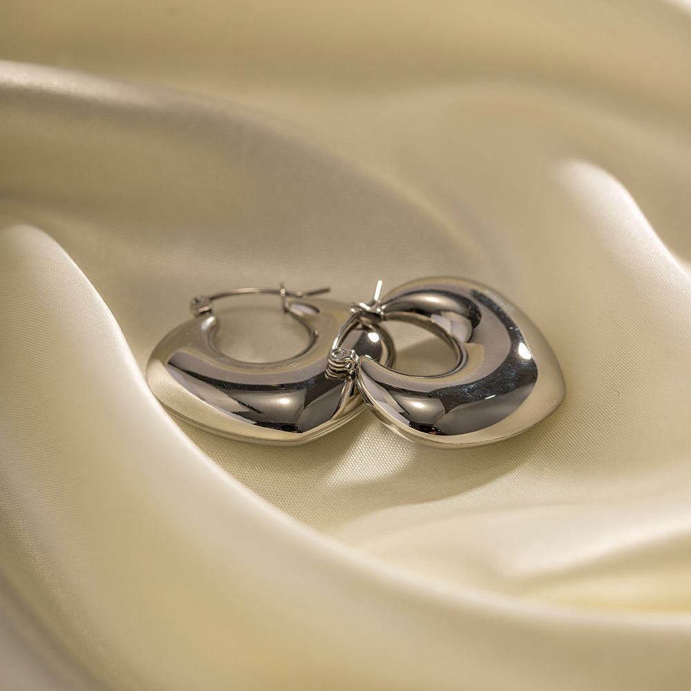 Stainless Steel Chunky Hoops Trendy Aesthetic Statement Hoop Earrings for Women - Image 4