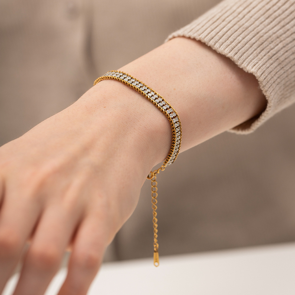 AD Rectangular White Bracelet A Sophisticated and Timeless Elegance