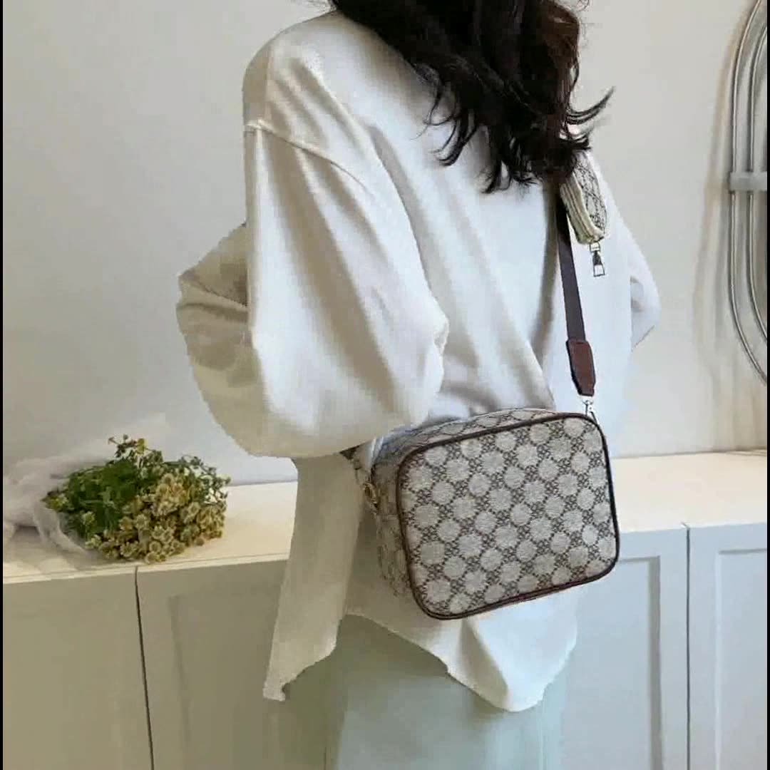 Fashion Casual Retro Small square Bag - Image 2