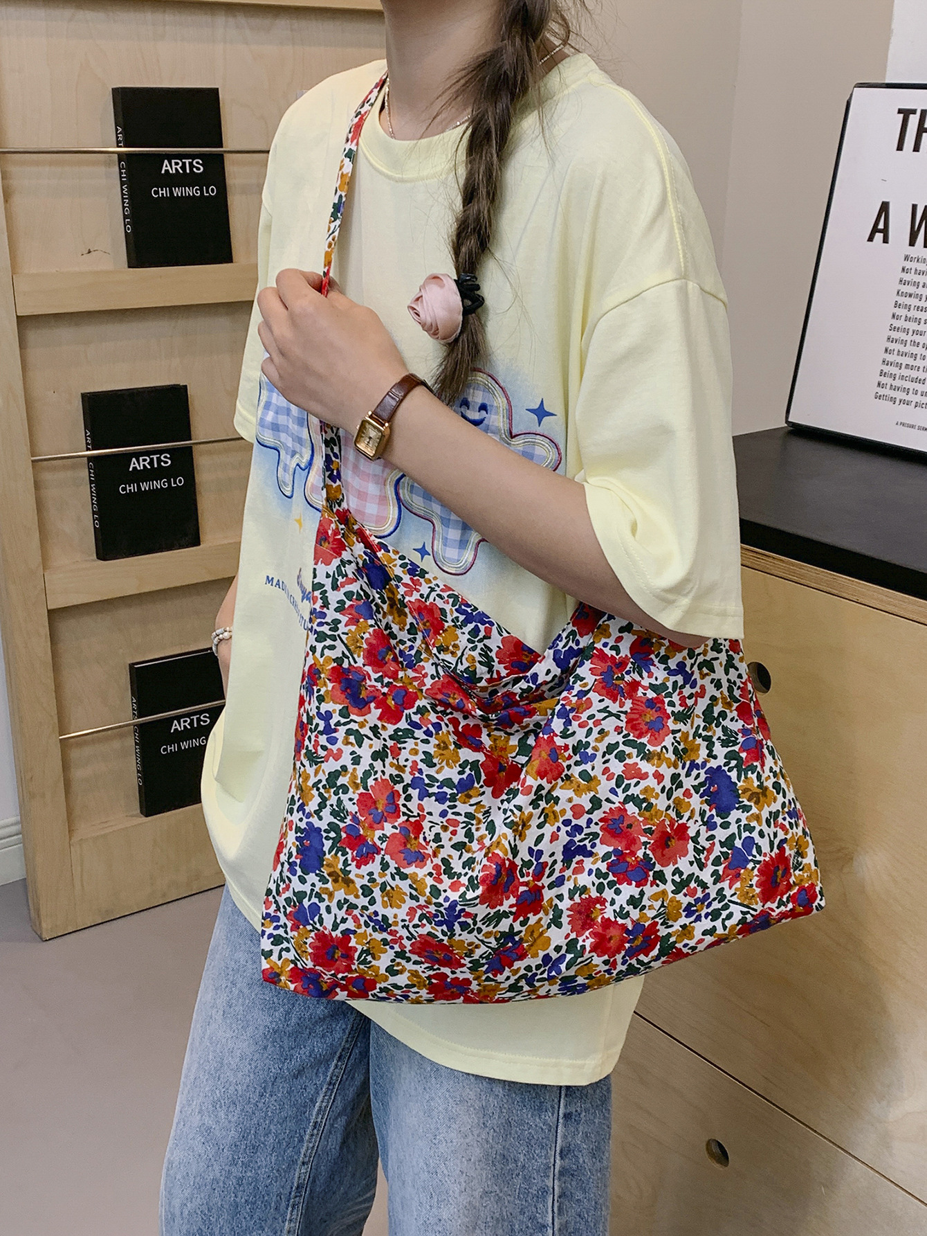 Large Capacity Fashion Casual Gentle Floral Shoulder Bag