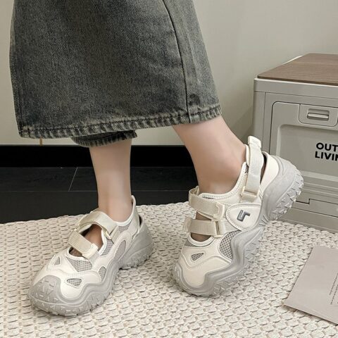 Cute Thick-soled Hollow Mesh Breathable Shoes