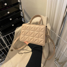 Simple Design Retro Hand-held Small Square Bag - Image 4